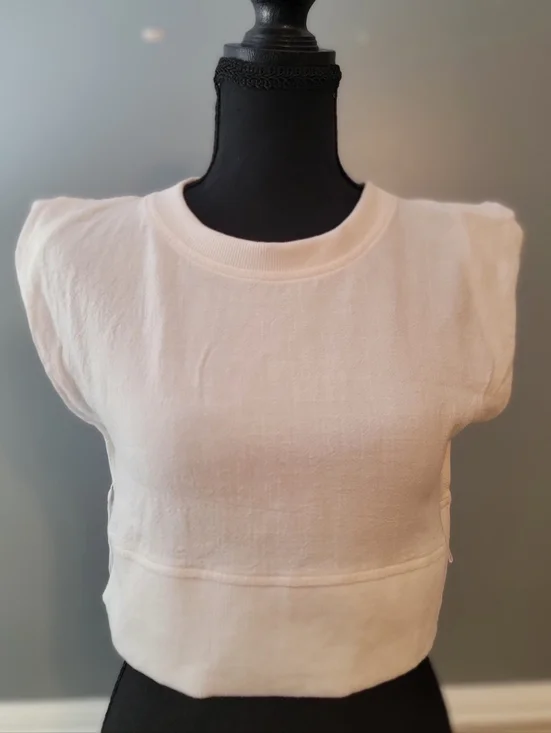 Petal & Pup White Cropped Crewneck Cap-Sleeve Top - Picture 1 of 8